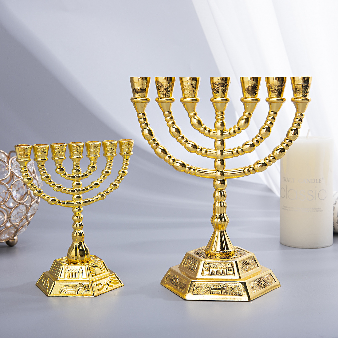Menorah a 7 Bracci, Decorazion - Home & Bathroom Building Products Pte Ltd recensione e prezzo